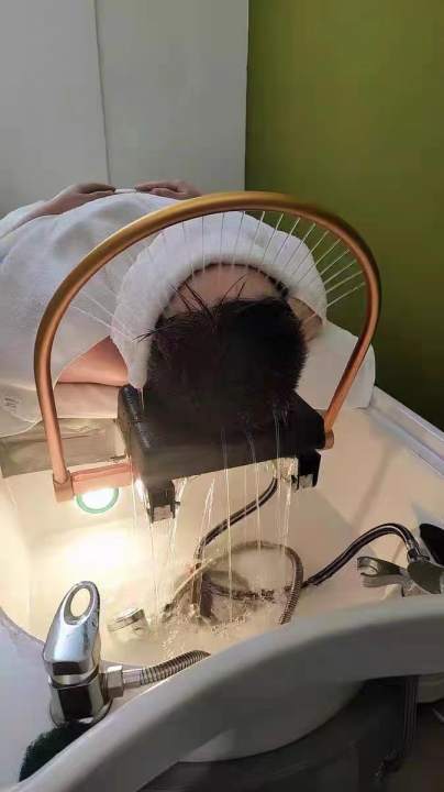Head spa avec réservoir d'eau